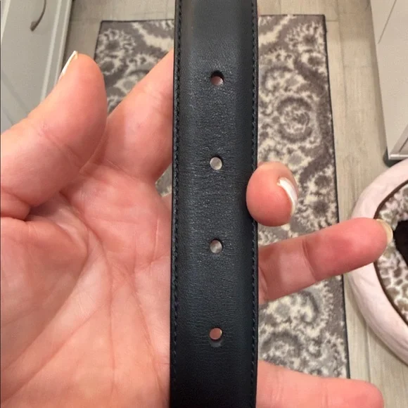 COACH Black Leather Belt Brand New.Large length from buckle to tip is 40 inches. - Picture 5 of 5